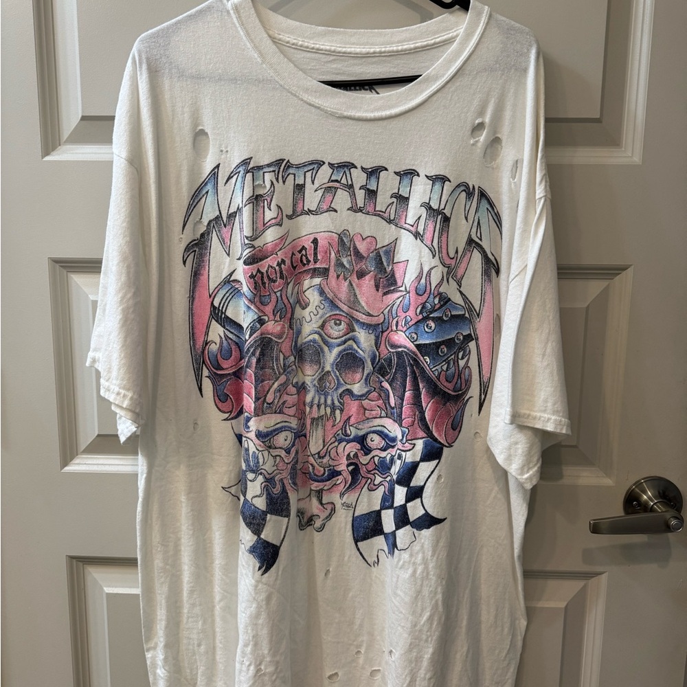 Urban Outfitters Metallica White Graphic T-Shirt Dress with Skull Design